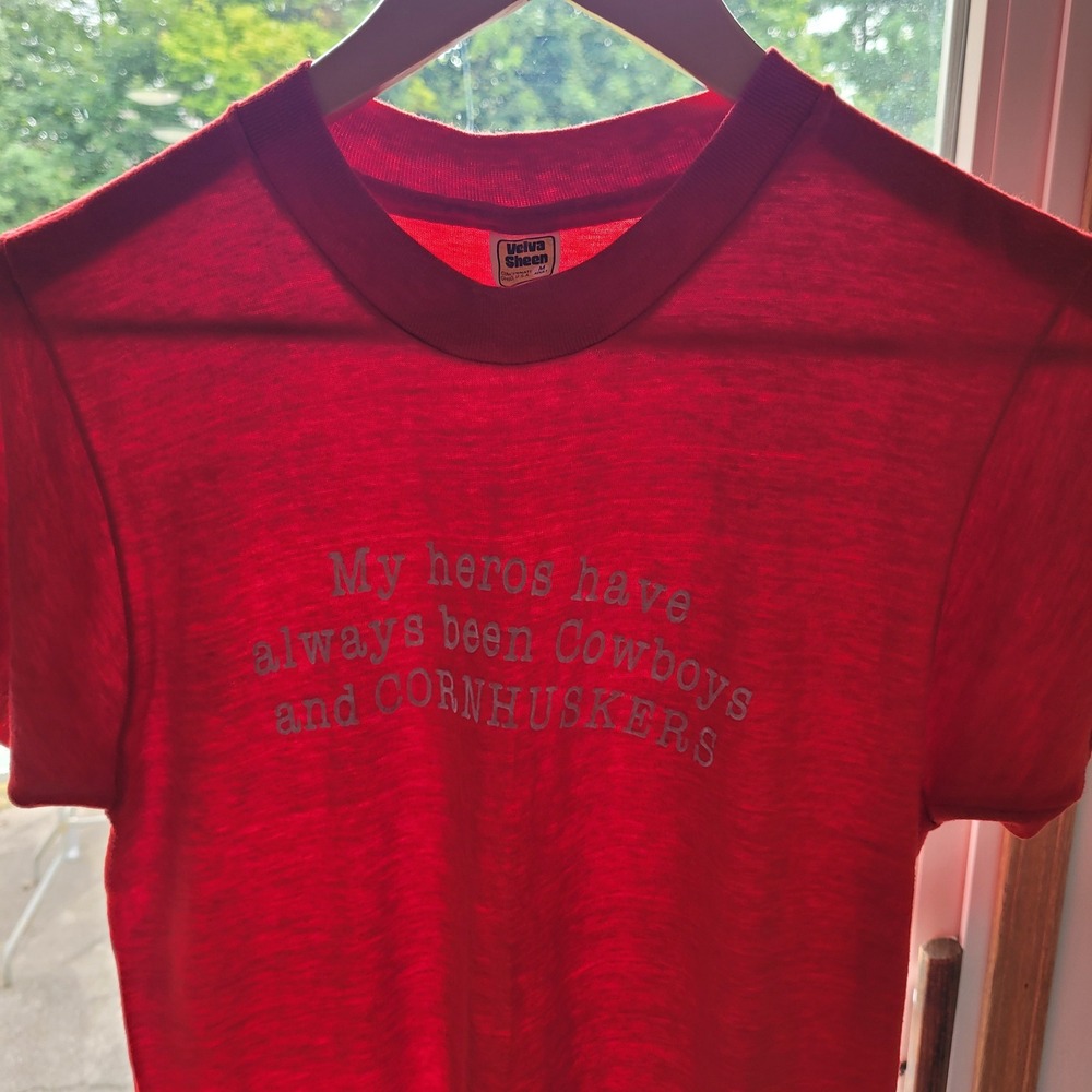 Vintage Velva Sheen T-Shirt Medium Cornhuskers Cowboys Single Stitch Paper Thin